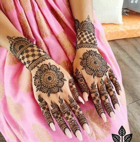 Yuvraj Mehandi Artist