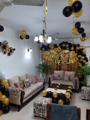 Balloon Decoration Services