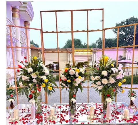 AM Flower Decoration and Weddi