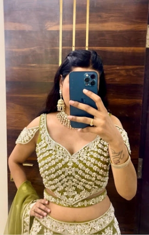 Dress To Impress On Rent