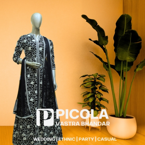 Picola Vastra Bhandar