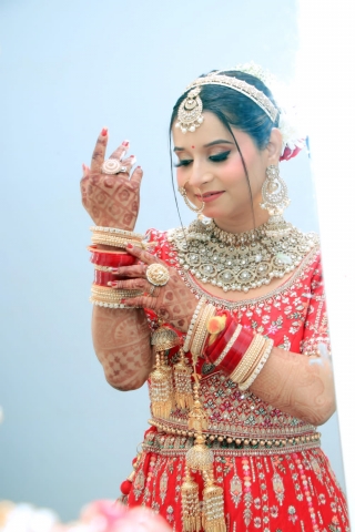 Pooja Rawat Makeup Artist