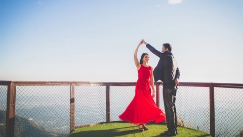 Vibrant Pixels Wedding Photogr