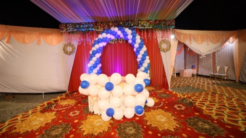 Deep Caters and Decorators