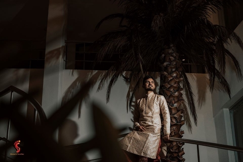 Charcoal & Vermillion	