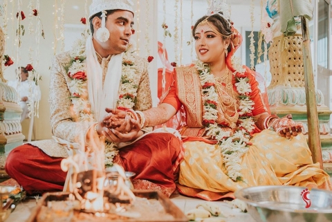 Charcoal & Vermillion	