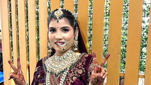 K Divine Unisex Salon