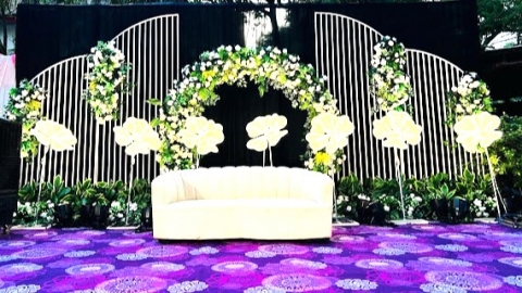 Pretty Planet Travels and Even