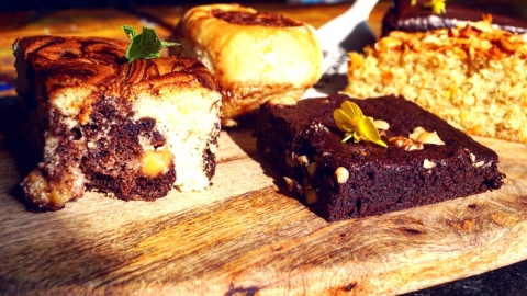 The Birdhouse Cakery