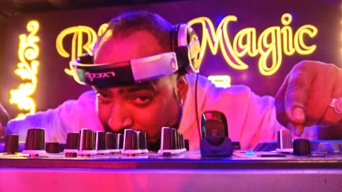 Dj Guru  Sound System