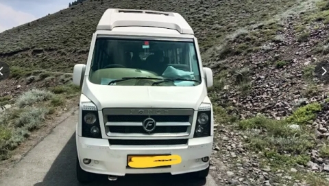 Force Grip - Tempo Traveller S