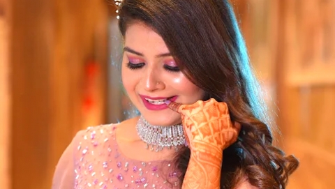 Deval Simran Makeover Makeup A