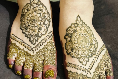 Iram Henna Service