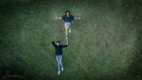 Frameever Photography	