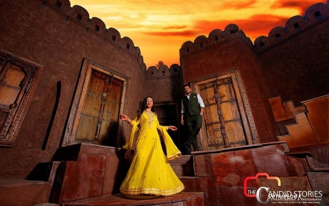 The Candid Stories 12