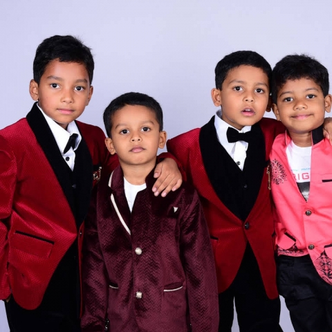 SRK Digital Photo Studio	