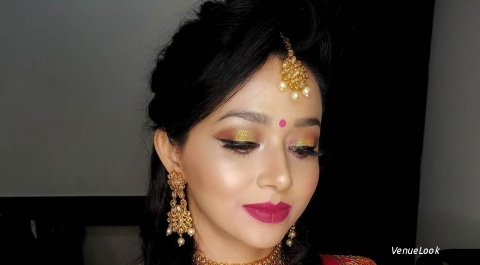 Kanika Khosla-Makeup Artist	