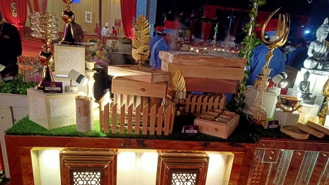 Elegant Cuisine House