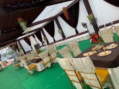 Shri Bankey Bihari Exclusive C