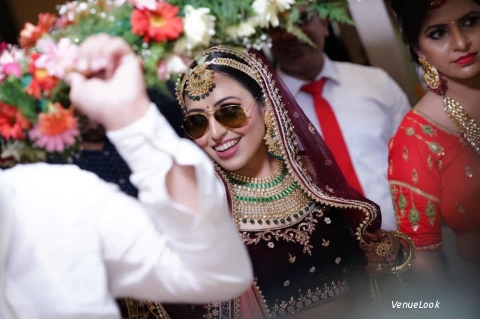 Bhavya Narang Makeovers2