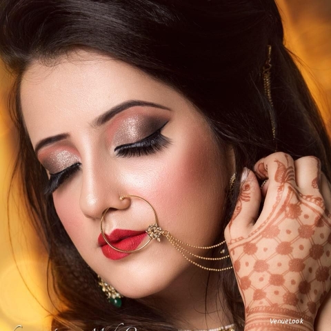 Bhavya Narang Makeovers7