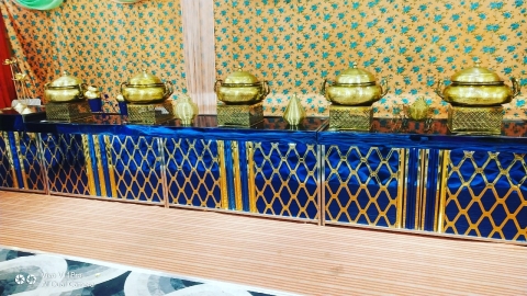 Royal Catering Service and Eve