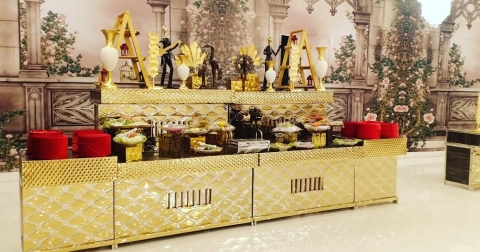 Royal Catering Service and Eve