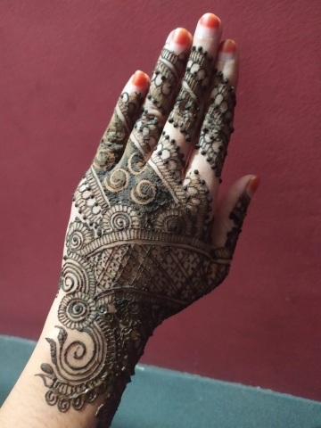 Jahan Mehendi Designer
