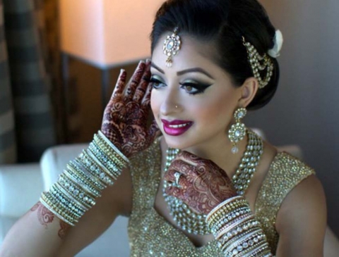 Vijay Laxmi Hair and Makeup Ar