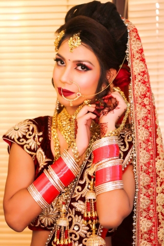 Gunjan Narula Makeup Artist an