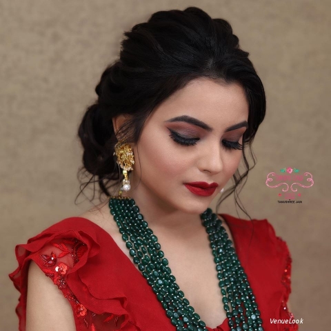 Chandni Singh Studio by Tanush