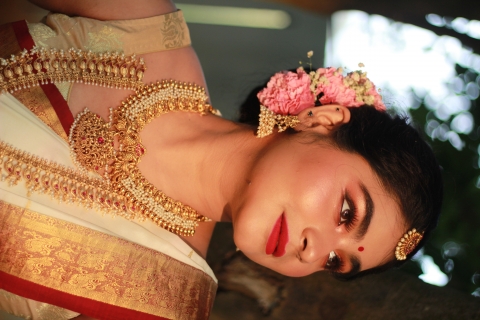 Makeup diaries by su