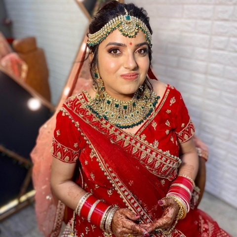 Makeup by Chandini Chaudhary