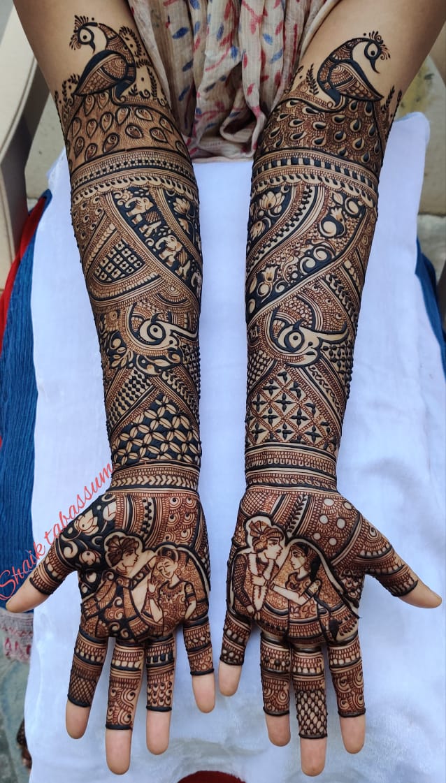 Simple Belt And bracelet Mehndi Design for Back Hand | Mehndi designs for  hands, Back hand mehndi designs, Mehndi designs for girls