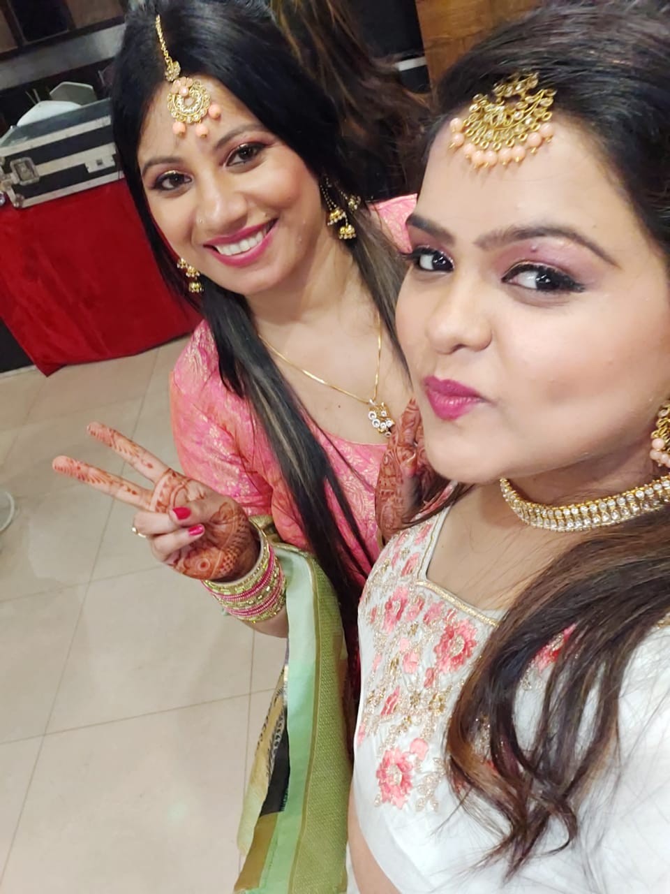 Ishita Dutta Instagram – Navratri ke Navrang Episode 4: Peela There is no  other colour that brings out joy-fullness and vibrancy like Yellow. In the  name of Maa Kushmanda, today I am