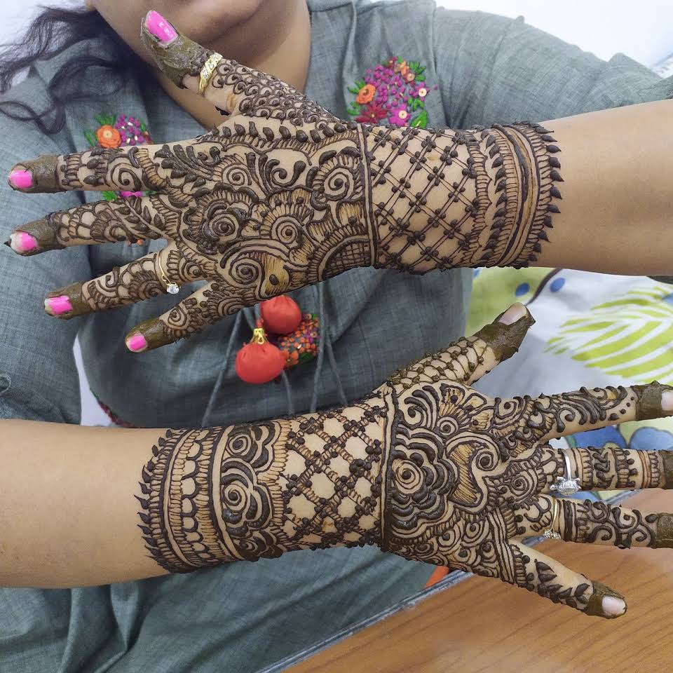 Beautiful Mehndi Designs for Kids