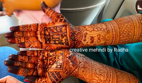 Creative Mehndi