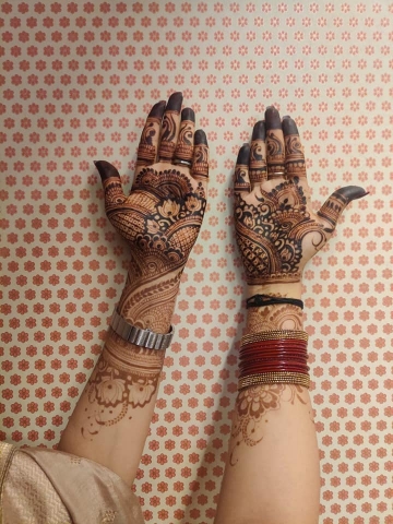 Creative Mehndi