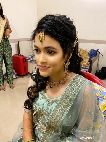 FLITS Beauty Salon and spa	