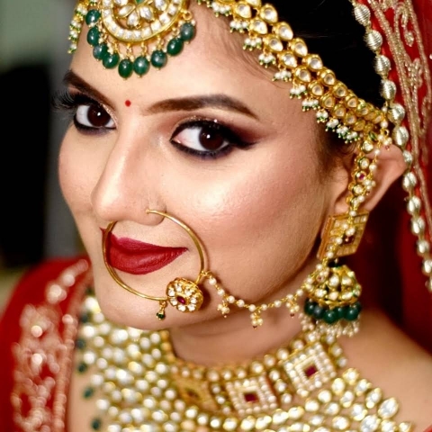 Vashika Sethi MakeOvers And Ac