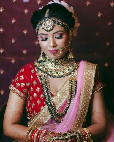 Minakshi Jaiswal Makeup Artist