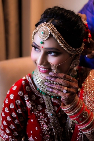 Jhuna Pal Makeup Artist