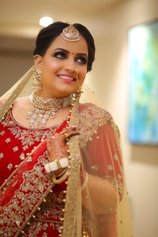 Jhuna Pal Makeup Artist