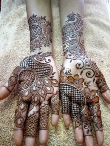 Meenu Mehendi Art