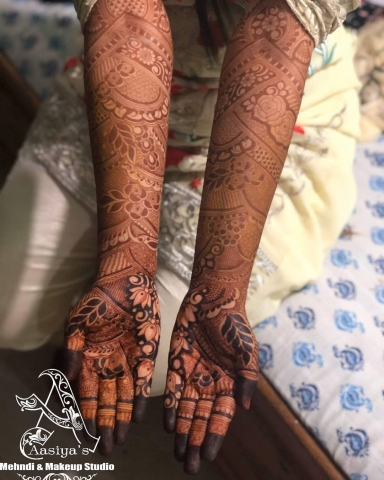 Aasiya Shaikh Mehendi