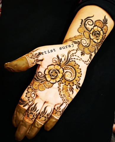 Suraj Shankar Mehandi Artist