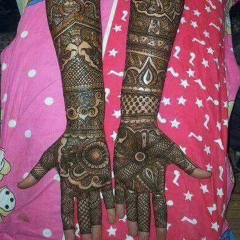 Deepak Mehandi Artis