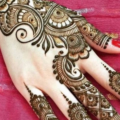 Modern Mehendi Art