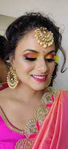 Varsha Jituri MUA
