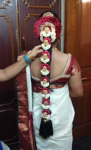 Trends Beauty Parlour